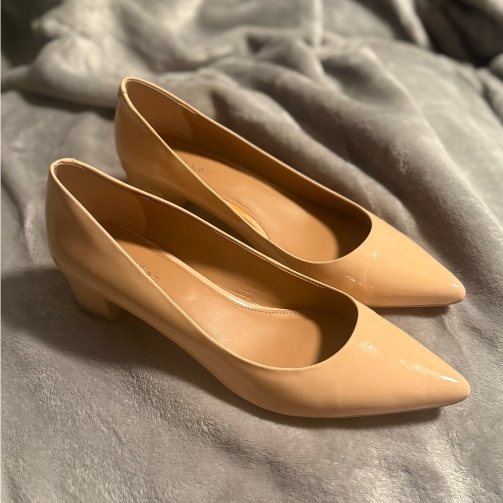 CALVIN KLEIN Women's Beige Heels - Picture 2 of 8